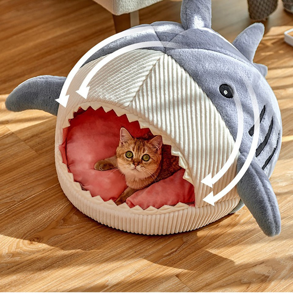 Shark Pet Nest – Cozy Semi-Closed Cat & Dog Bed with Mat
