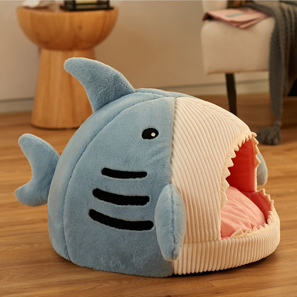 Shark Pet Nest – Cozy Semi-Closed Cat & Dog Bed with Mat