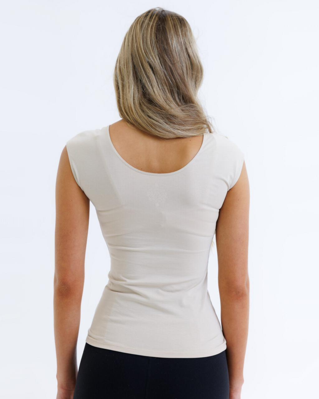 Downeast Essential Tee – Tri-Blend Layering Tee | XS–XXL, 4 Colors