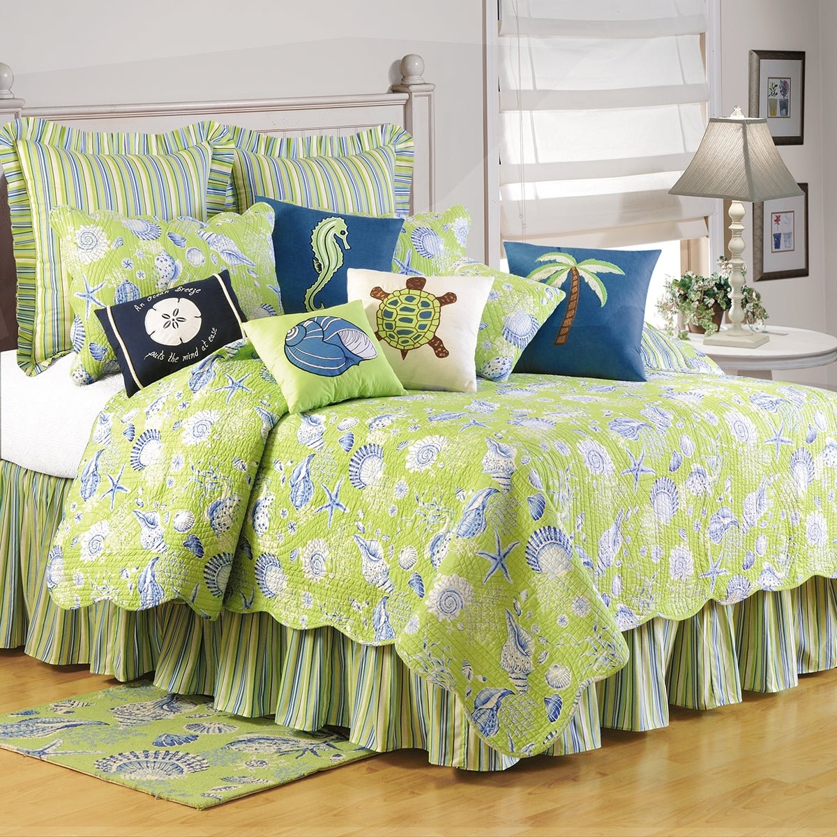 Quilt Cotton - Green Shells Coastal Bedding Twin 66x86