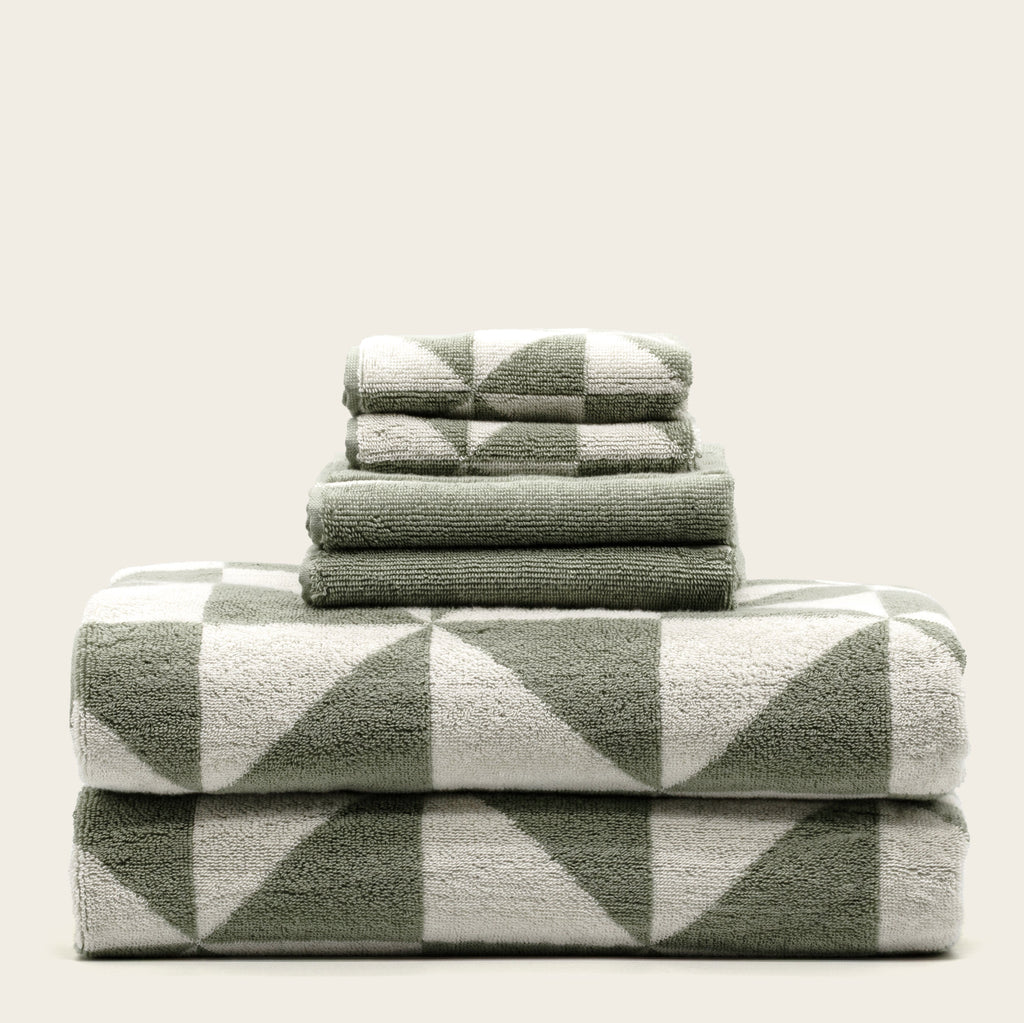 Italic Umbra Towels – 100% Australian Cotton, 600 GSM | Sage & Ecru | Sets from 2 to 12