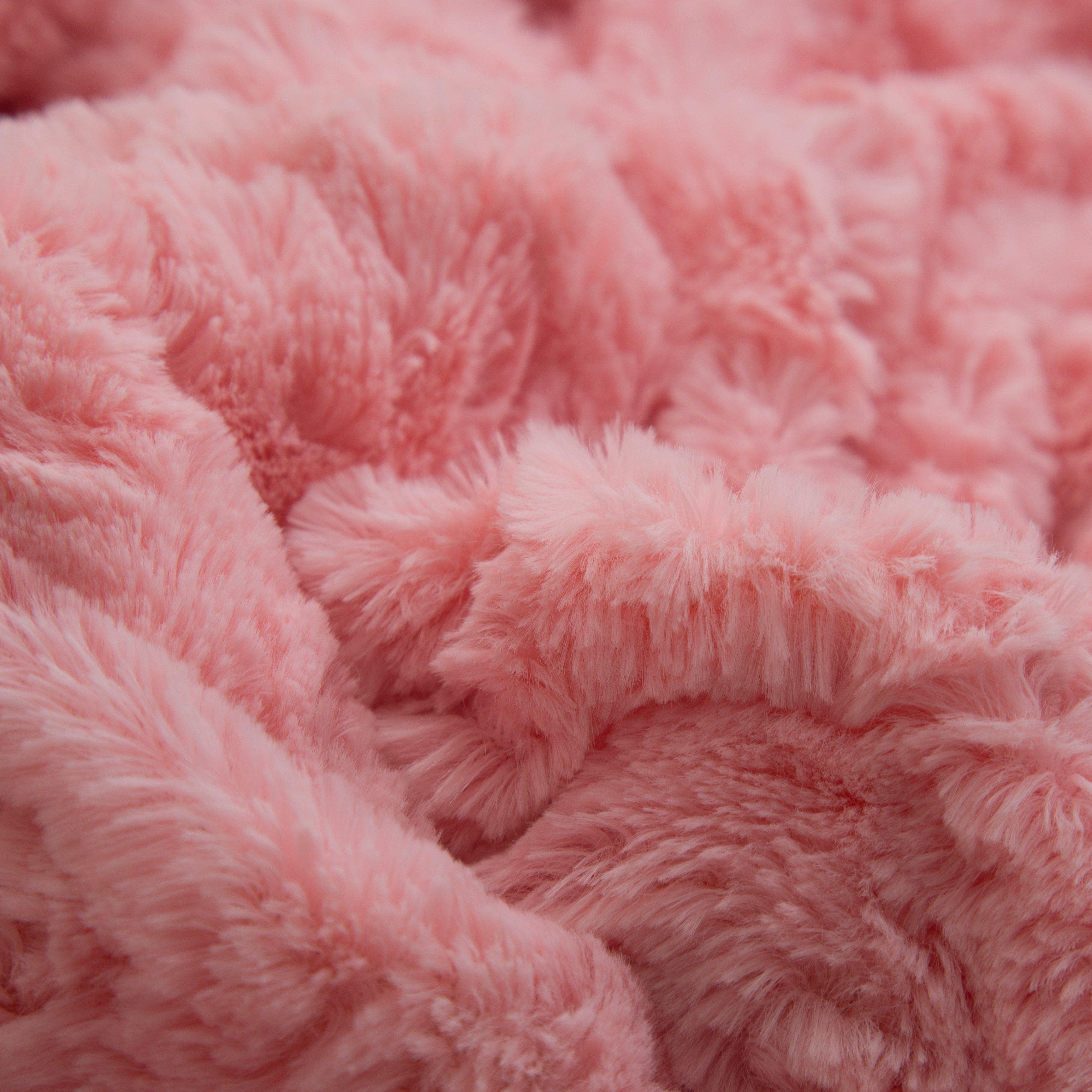 DaDa Bedding Rose Buds Blushing Pink Faux Fur Sherpa Throw Blanket