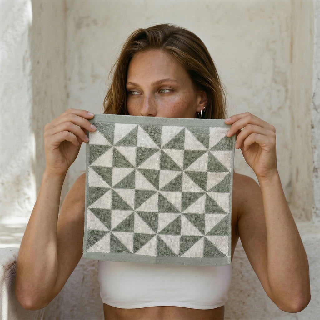 Italic Umbra Towels – 100% Australian Cotton, 600 GSM | Sage & Ecru | Sets from 2 to 12